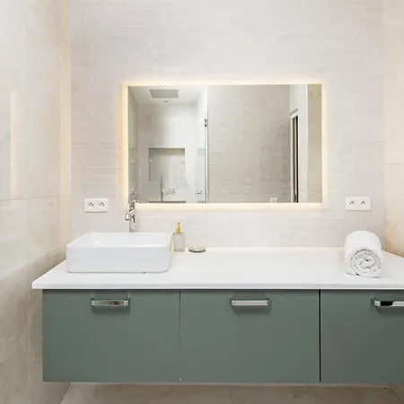 Apartman Colbert - Somptueux 3 Pieces - Frontiere Monaco